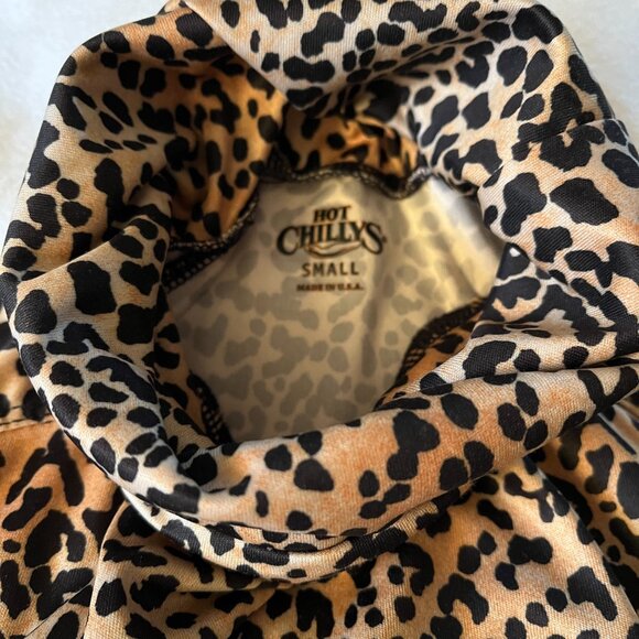 Hot Chillys Women's Base Layer Peach Skins Top Turtleneck Cheetah print Small - Picture 5 of 5
